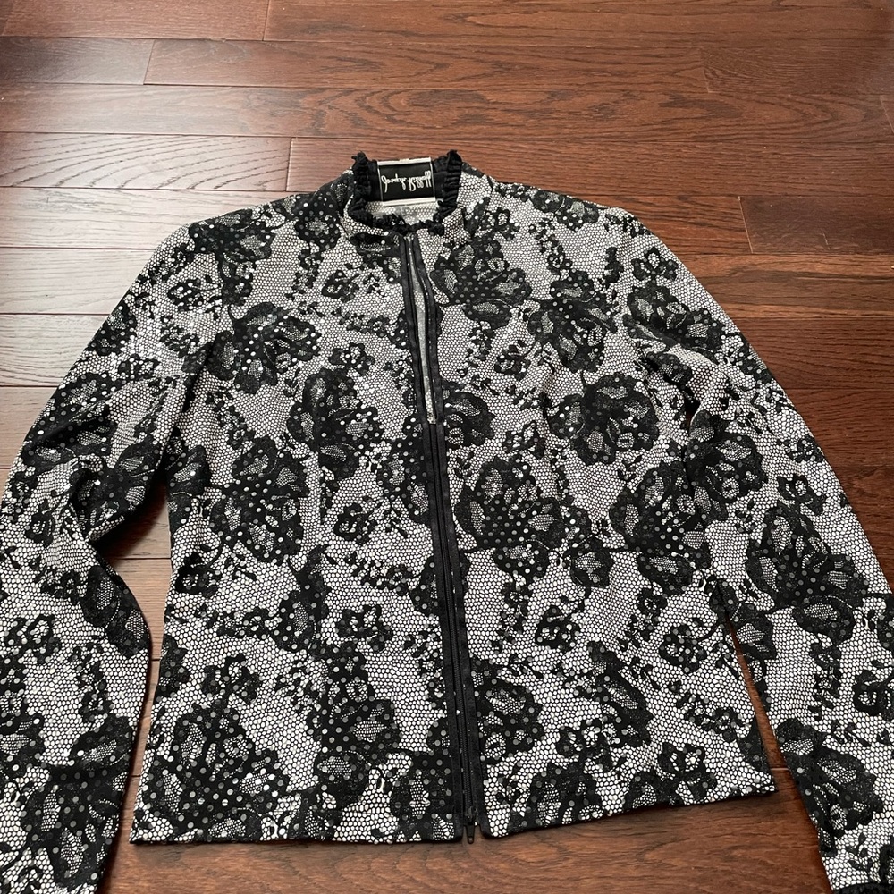 Joseph Ribcuff Elegant sparkly Black and White Lace Jacket